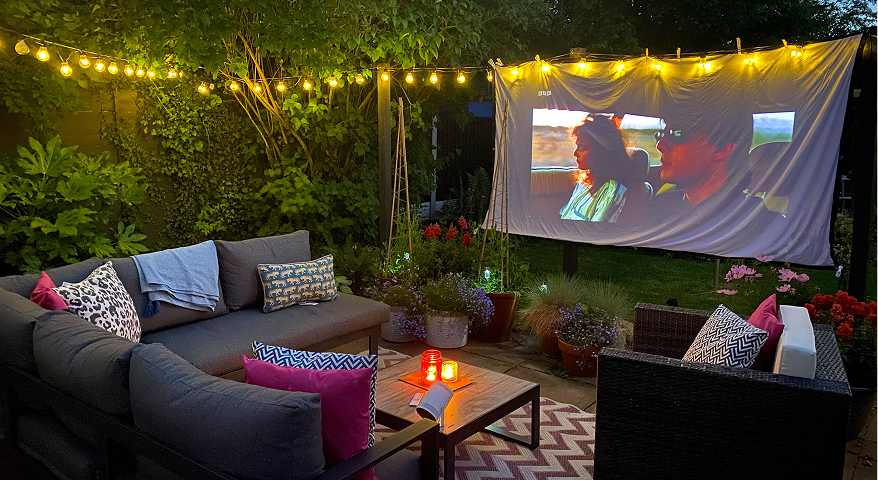 Транслювати контент на максимально великий розмір