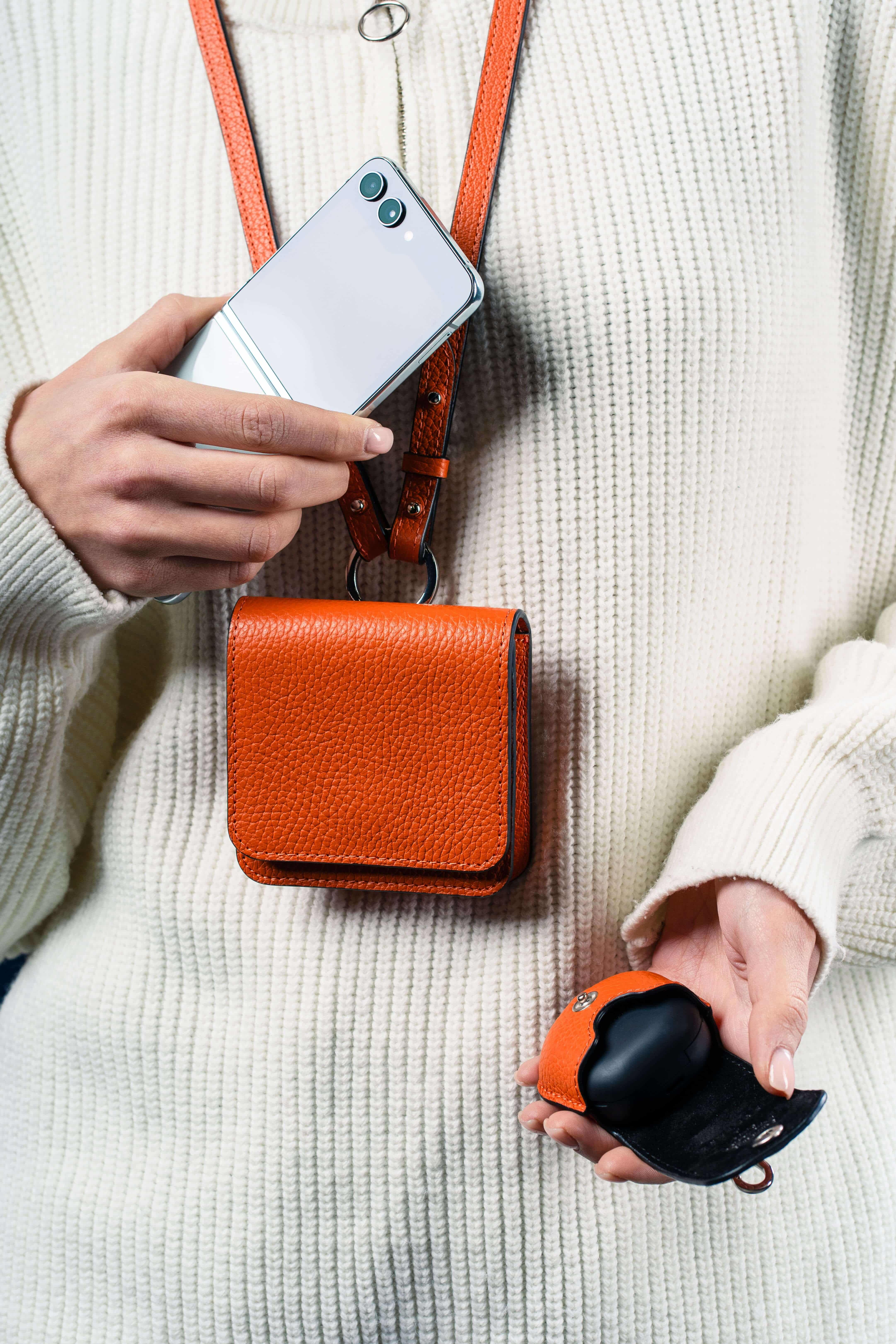 Эксклюзивный аксессуар 11