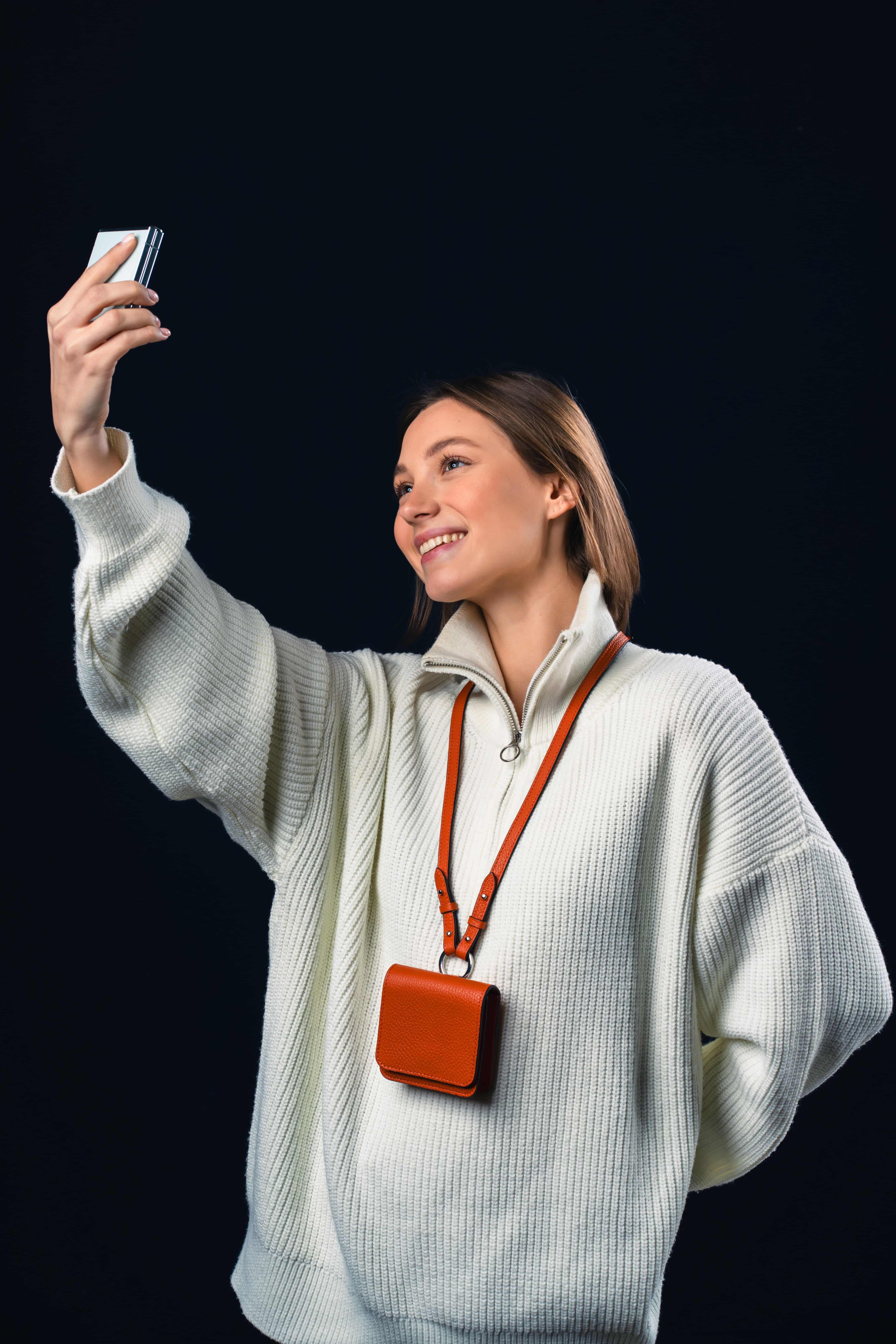 Эксклюзивный аксессуар 18